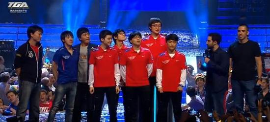 今天EDG对战FPX的第三场比赛中，EDG电子竞技俱乐部的辅助选手Meiko迎来了自己LPL生涯的第800次出场