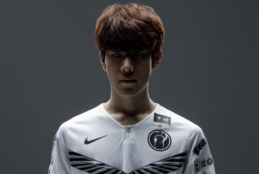 NAVI以与两天前完全相同的比分击败了 BIG