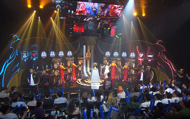 前EDG上单Ray官宣退役：决定从今天开始结束9年的职业生涯