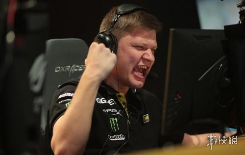 ENCE 和 ECLOT 晋级 YaLLa Compass Qatar 2025 半决赛